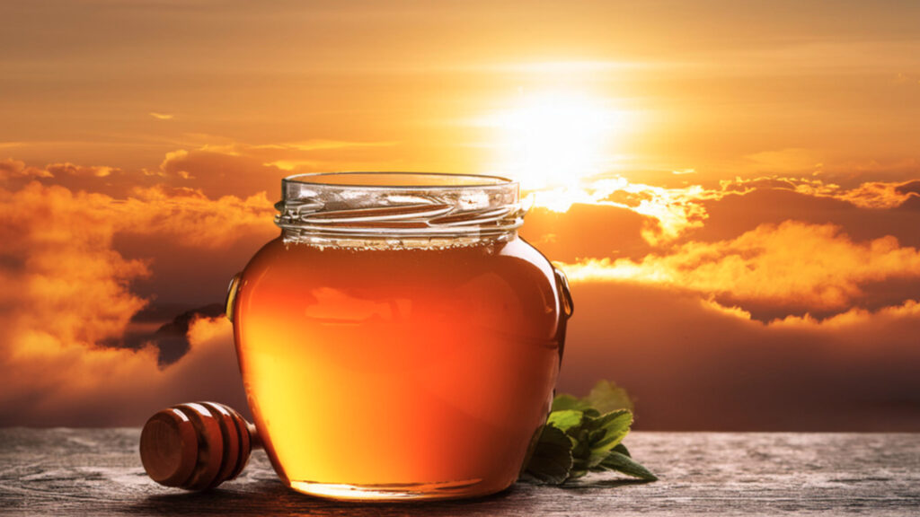 How to Use Honey for Natural Skincare